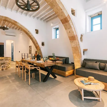 Square Luxury Villa *