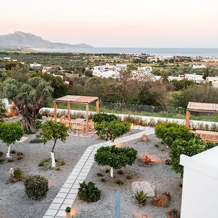 Villa Square Luxury