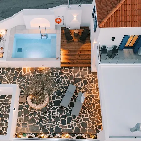 Square Luxury Villa Kalathos